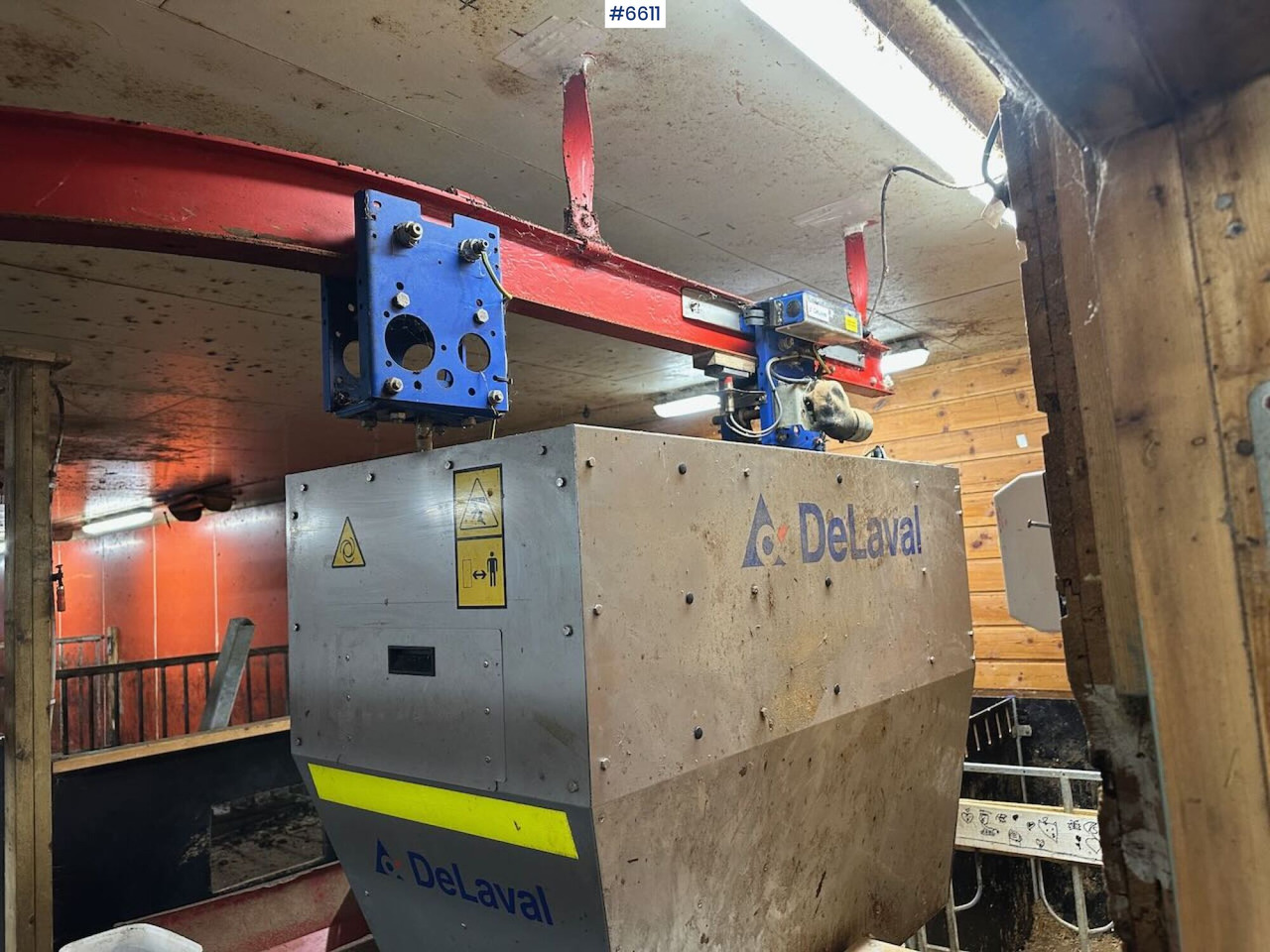 Delaval FW 200 automatic feeder and TKS rails. - Oprema za stoku: slika 4 Delaval FW 200 automatic feeder and TKS rails. - Oprema za stoku: slika 4