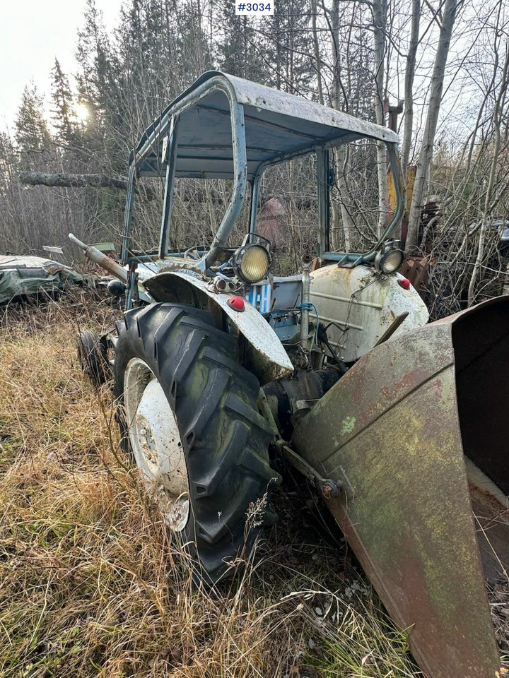 Ford Super Dexta. Rep object. - Traktor: slika 4 Ford Super Dexta. Rep object. - Traktor: slika 4