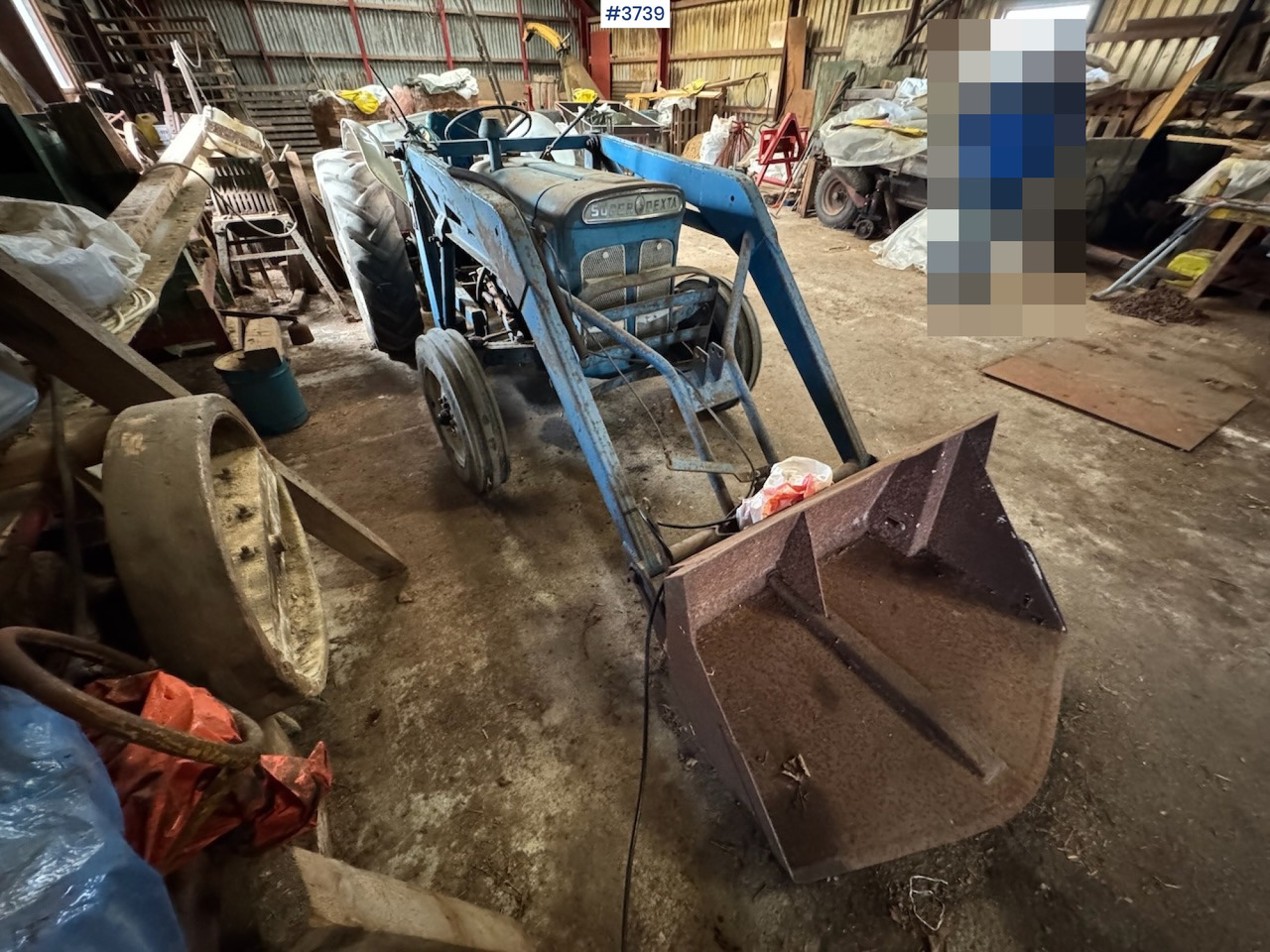 Ford Super Dexta w/front loader - Traktor: slika 4 Ford Super Dexta w/front loader - Traktor: slika 4