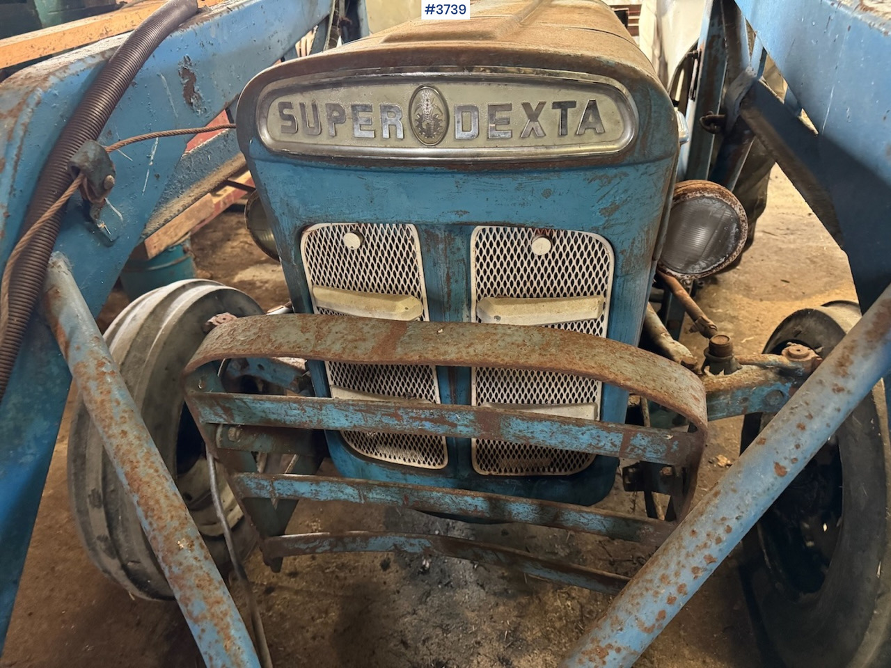Ford Super Dexta w/front loader - Traktor: slika 3 Ford Super Dexta w/front loader - Traktor: slika 3