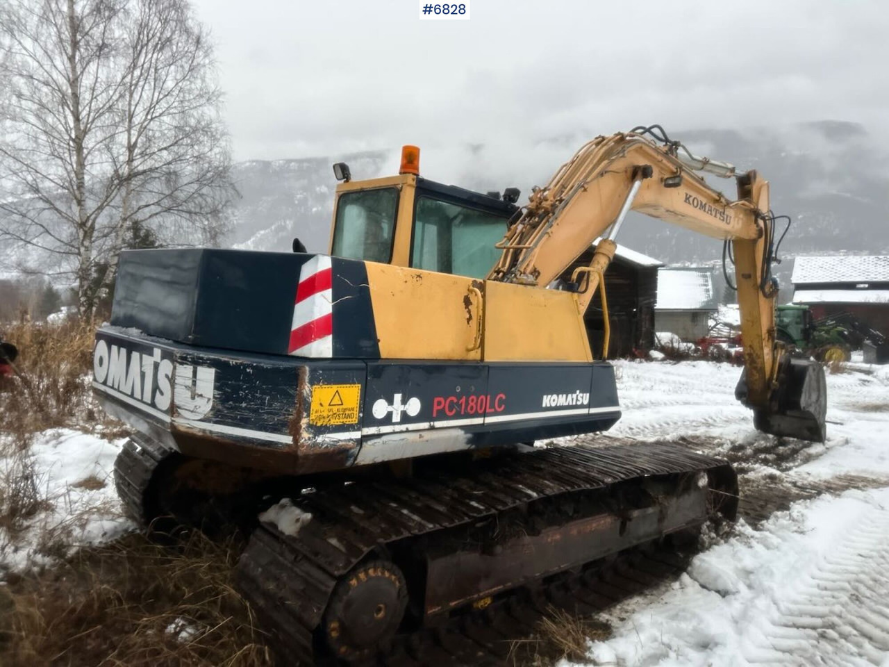Komatsu PC180LC-3 w/ Excavator bucket. SEE VIDEO. - Bager: slika 3 Komatsu PC180LC-3 w/ Excavator bucket. SEE VIDEO. - Bager: slika 3