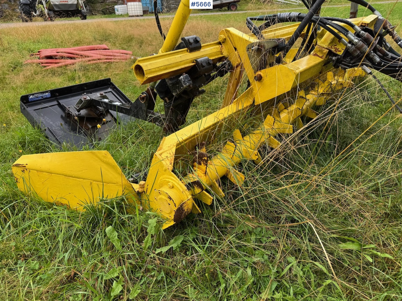 1994 Pisten Bully 150D w/ track layer and milling machine - Korisno/ Posebno vozilo: slika 3 1994 Pisten Bully 150D w/ track layer and milling machine - Korisno/ Posebno vozilo: slika 3