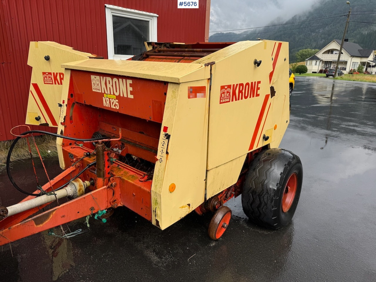 Krone KR 125 Round Baler - Oprema za prevrtanje i razlaganje: slika 5 Krone KR 125 Round Baler - Oprema za prevrtanje i razlaganje: slika 5