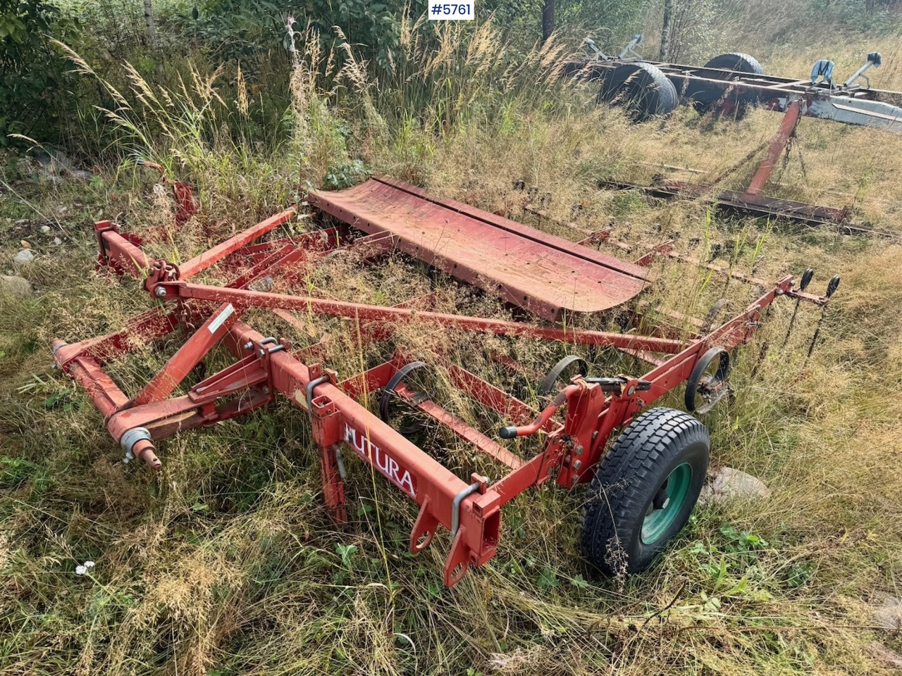 Kverneland Futura Harrow. - Oprema za obradu zemljišta: slika 1 Kverneland Futura Harrow. - Oprema za obradu zemljišta: slika 1