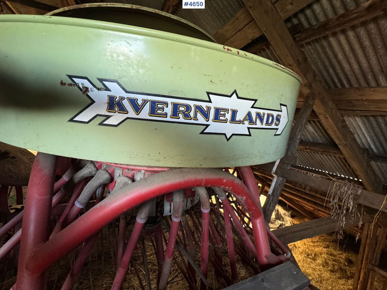 Kverneland seed drill w/ grass seed unit - Kombinovana mašina za setvu: slika 4 Kverneland seed drill w/ grass seed unit - Kombinovana mašina za setvu: slika 4