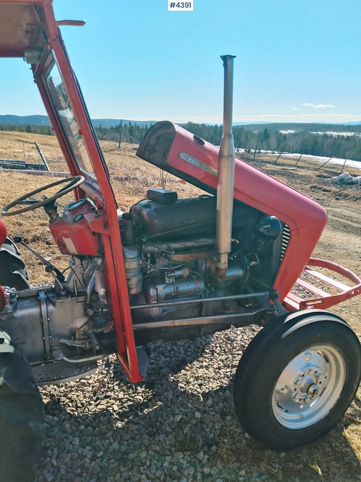 Massey Ferguson 35 - Traktor: slika 2 Massey Ferguson 35 - Traktor: slika 2