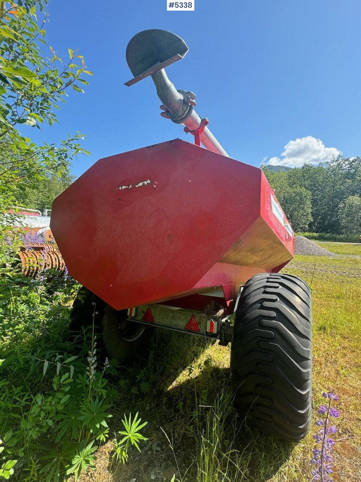 Moi GB 6.0 Fertilizer wagon - Rasipač veštačkog đubriva: slika 4 Moi GB 6.0 Fertilizer wagon - Rasipač veštačkog đubriva: slika 4
