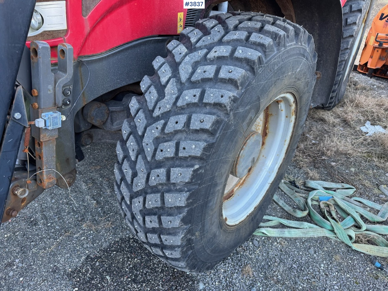 Nokian TRI 2 Tires on rims - Kompletan točak za Poljoprivredna mašina: slika 3 Nokian TRI 2 Tires on rims - Kompletan točak za Poljoprivredna mašina: slika 3