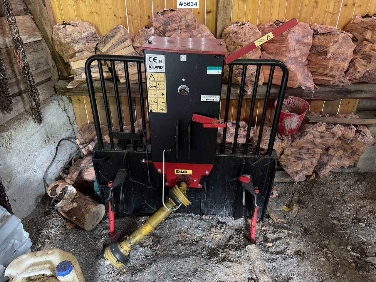 2016 Igland 4001 Winch - Šumarska oprema: slika 2 2016 Igland 4001 Winch - Šumarska oprema: slika 2