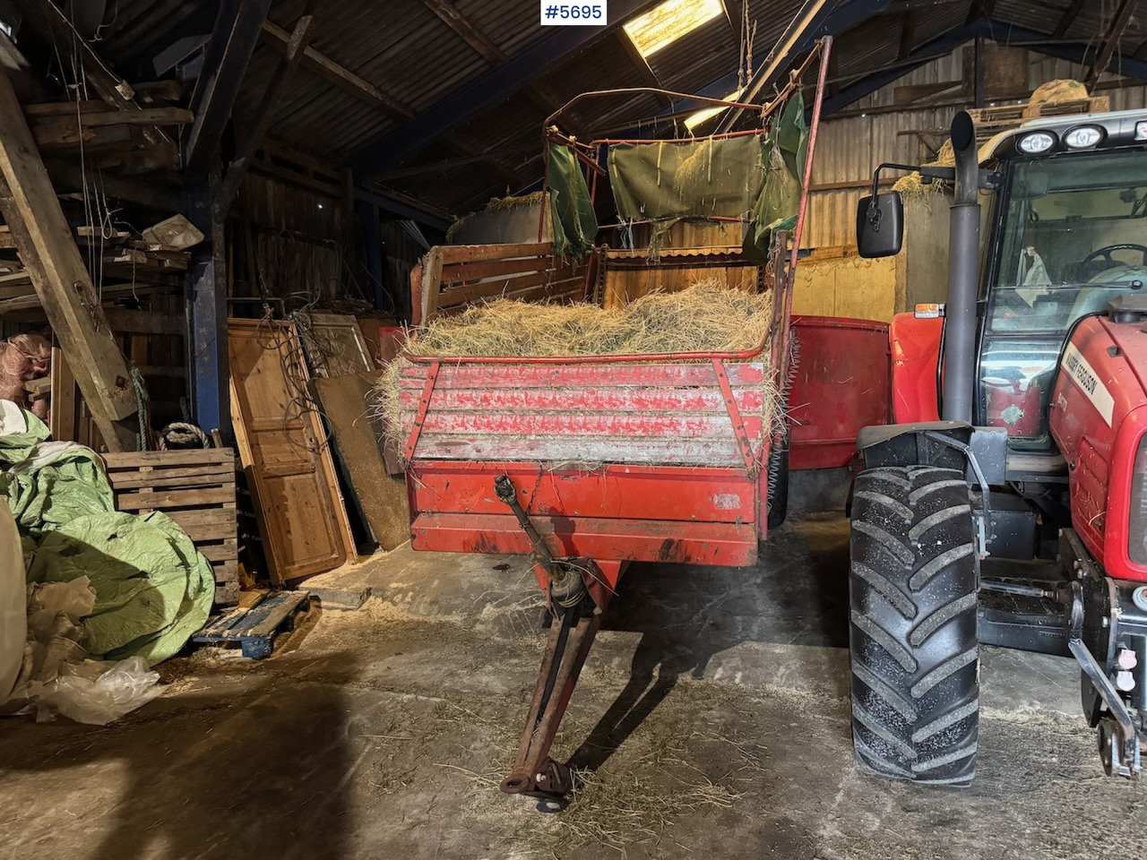 Underhaug 7000 - 3,70m. - Oprema za prevrtanje i razlaganje: slika 2 Underhaug 7000 - 3,70m. - Oprema za prevrtanje i razlaganje: slika 2