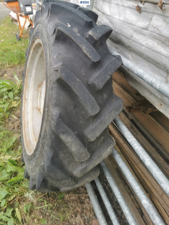 Wheel set on Deutz-Fahr 3.60 - Kompletan točak za Poljoprivredna mašina: slika 4 Wheel set on Deutz-Fahr 3.60 - Kompletan točak za Poljoprivredna mašina: slika 4