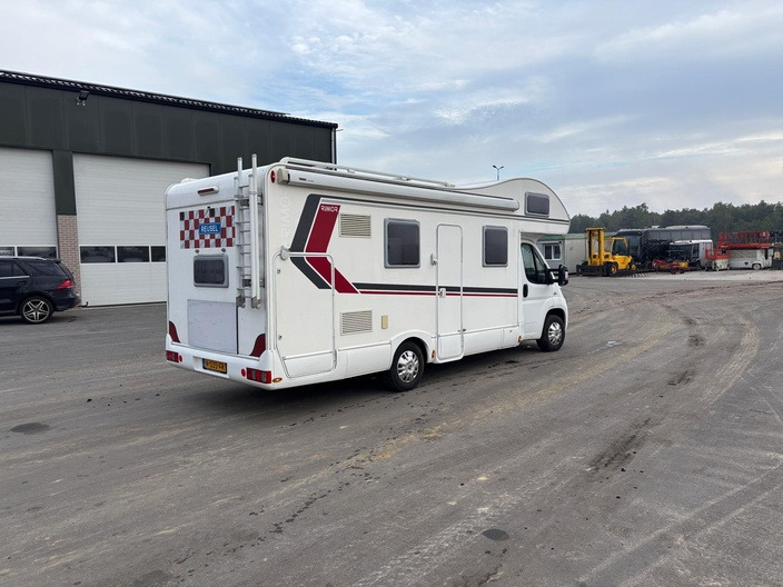 Rimor seal 9 - Alkoven kamper: slika 3 Rimor seal 9 - Alkoven kamper: slika 3