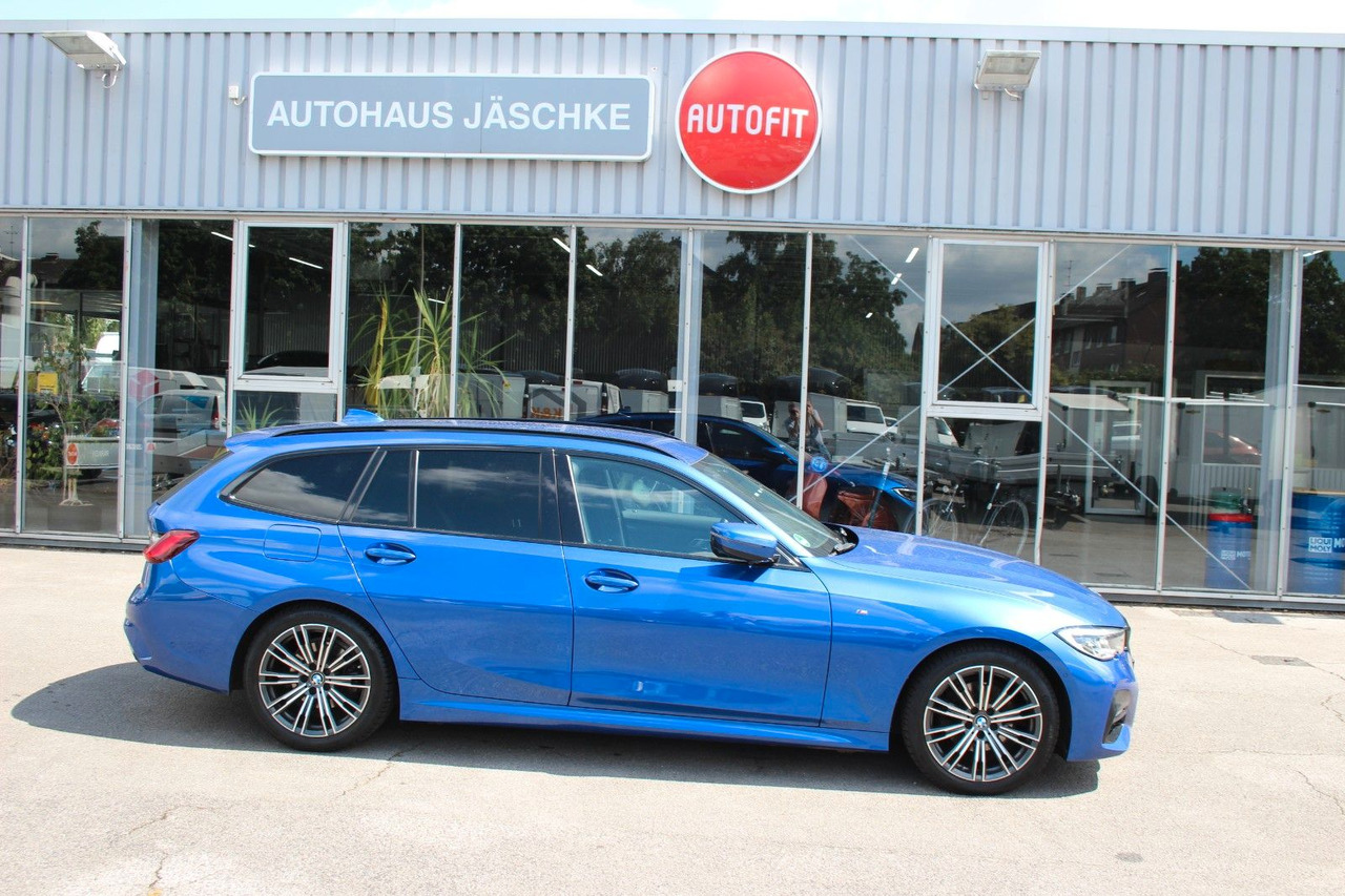 BMW 320 Touring d M Sport Laser Alcantara Harman Kar - Automobil: slika 5 BMW 320 Touring d M Sport Laser Alcantara Harman Kar - Automobil: slika 5