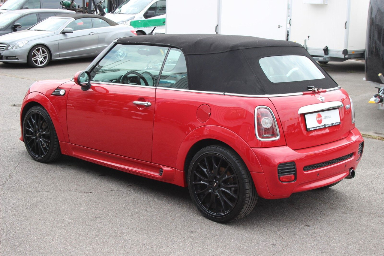 MINI COOPER Cabrio "Works Exterieur" Pepper 114tKM - Automobil: slika 5 MINI COOPER Cabrio "Works Exterieur" Pepper 114tKM - Automobil: slika 5