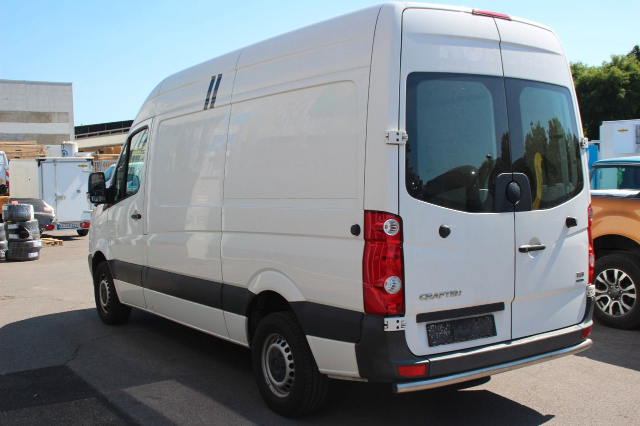 Volkswagen Crafter Kasten 35 mittel L2H2 KLIMA 1.Hand - Putnički kombi: slika 3 Volkswagen Crafter Kasten 35 mittel L2H2 KLIMA 1.Hand - Putnički kombi: slika 3