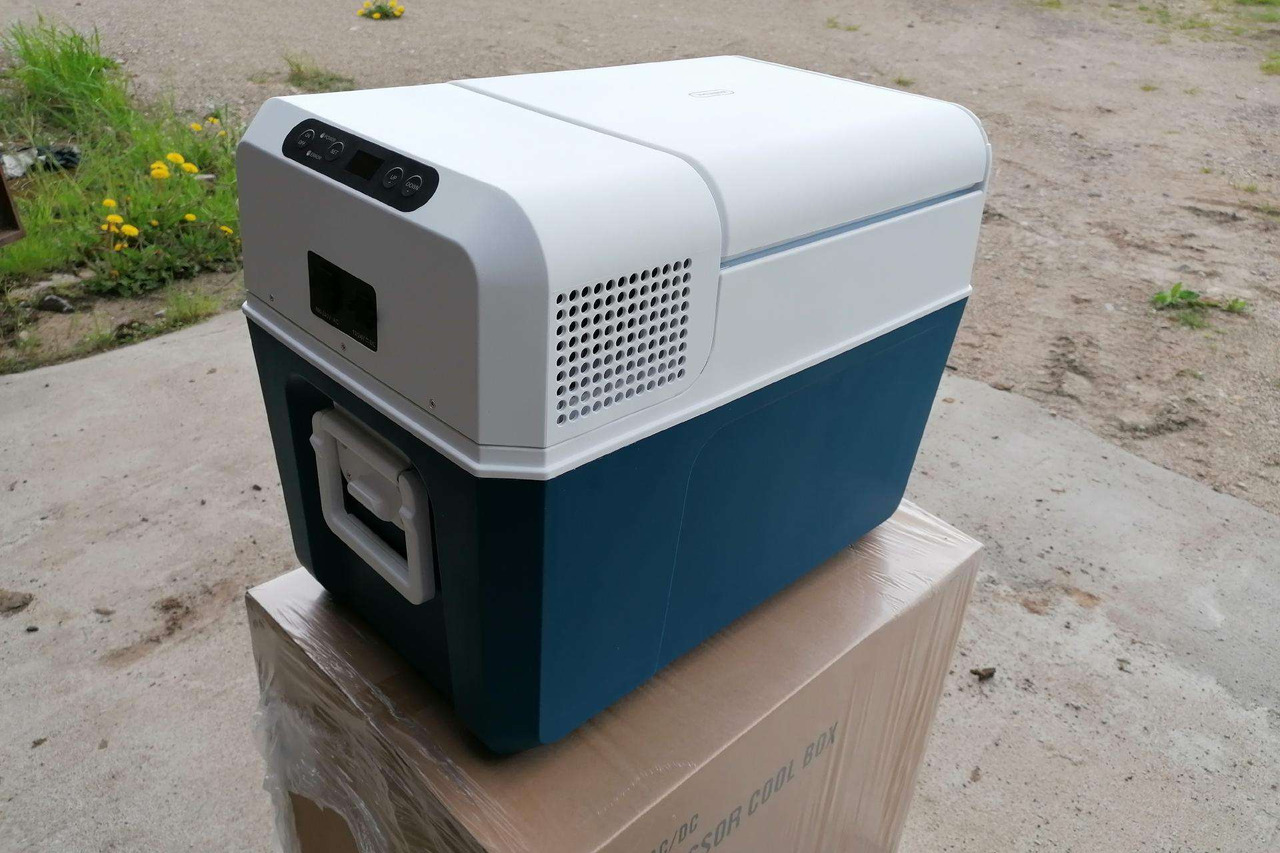 Fridge Dometic Waeco Mobicool 38L - Kabina i enterijer za Kamion: slika 1 Fridge Dometic Waeco Mobicool 38L - Kabina i enterijer za Kamion: slika 1