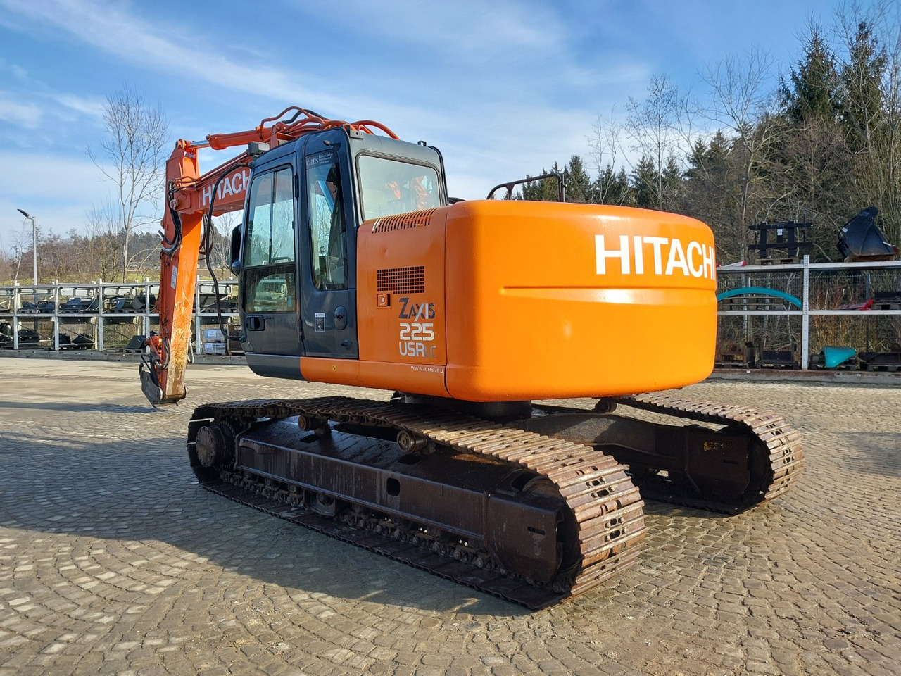 Hitachi ZX225USRLC - Bager guseničar: slika 2 Hitachi ZX225USRLC - Bager guseničar: slika 2