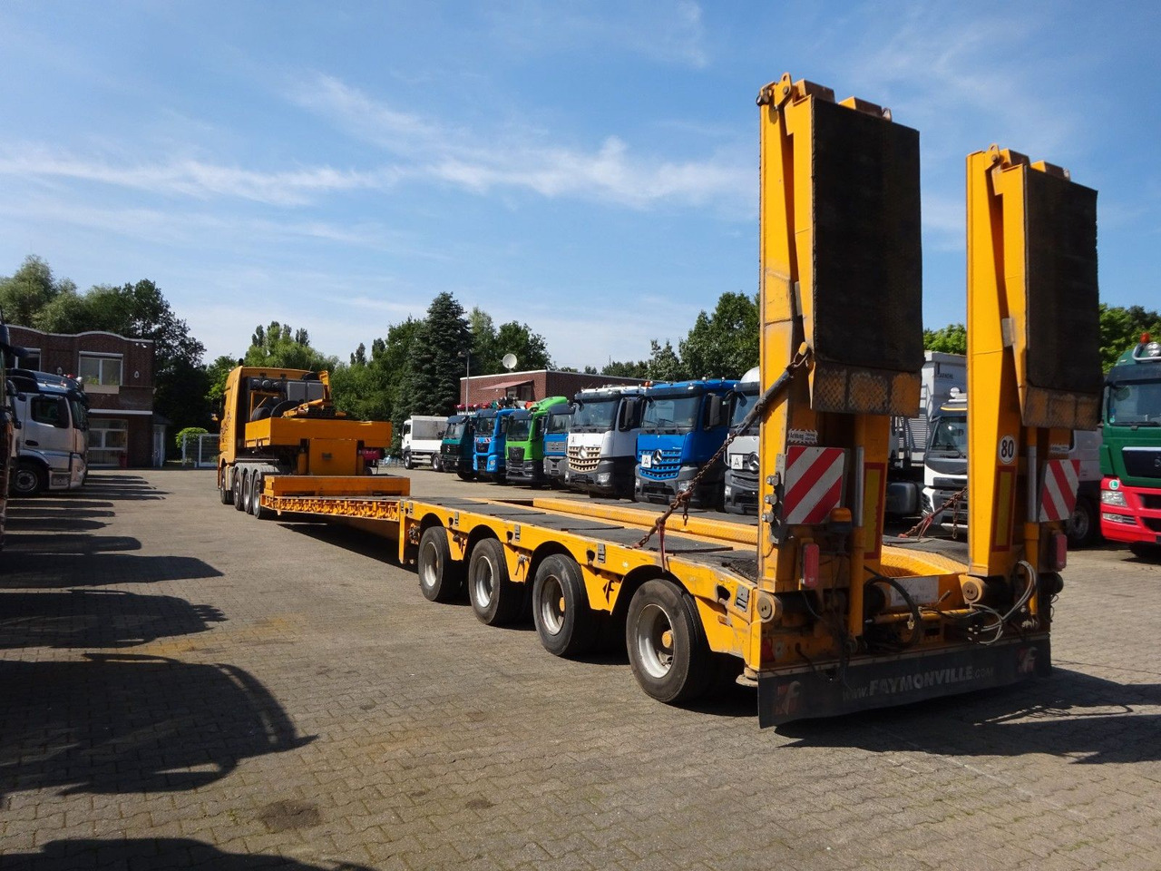 Faymonville 4 Achser Tiefbett abnehmbarem S-Hals ausziehbar - Niska poluprikolica za prevoz: slika 5 Faymonville 4 Achser Tiefbett abnehmbarem S-Hals ausziehbar - Niska poluprikolica za prevoz: slika 5