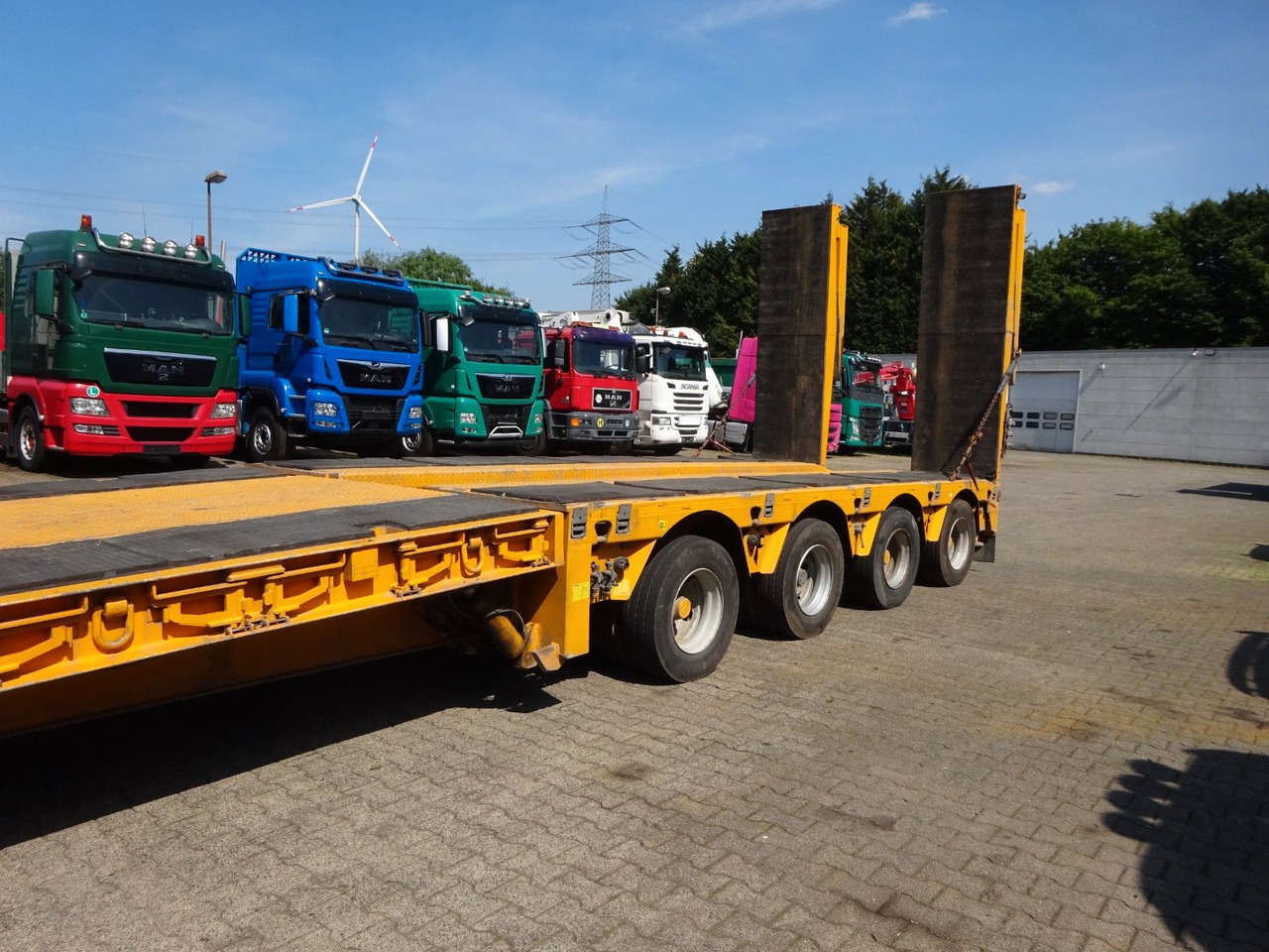 Faymonville 4 Achser Tiefbett abnehmbarem S-Hals ausziehbar - Niska poluprikolica za prevoz: slika 4 Faymonville 4 Achser Tiefbett abnehmbarem S-Hals ausziehbar - Niska poluprikolica za prevoz: slika 4