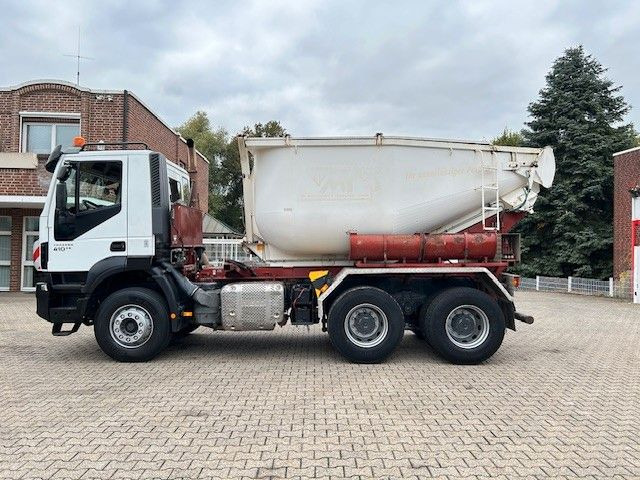Iveco 410 TRAKKER Wechselsystem Kipper + Asphaltmulde - Kamion za utovaranje kontejnera: slika 3 Iveco 410 TRAKKER Wechselsystem Kipper + Asphaltmulde - Kamion za utovaranje kontejnera: slika 3