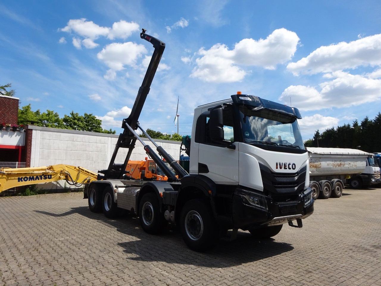 Iveco X-WAY 480 HIAB ABROLLER - Kamion sa hidrauličnom kukom: slika 2 Iveco X-WAY 480 HIAB ABROLLER - Kamion sa hidrauličnom kukom: slika 2