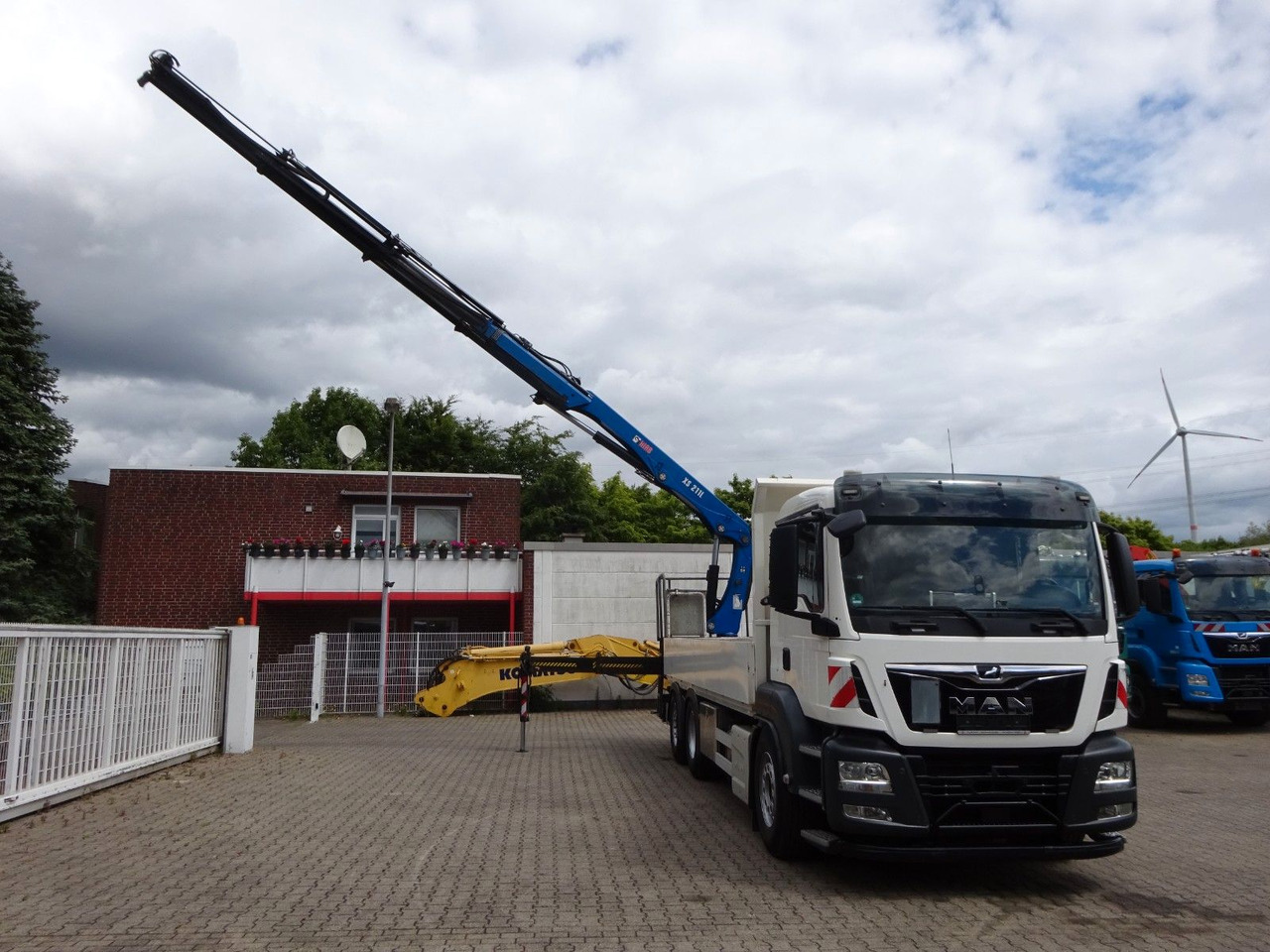 MAN 26.420 TGS Pritsche + HIAB 211 HIPRO Kran - Kamion sa dizalicom: slika 4 MAN 26.420 TGS Pritsche + HIAB 211 HIPRO Kran - Kamion sa dizalicom: slika 4