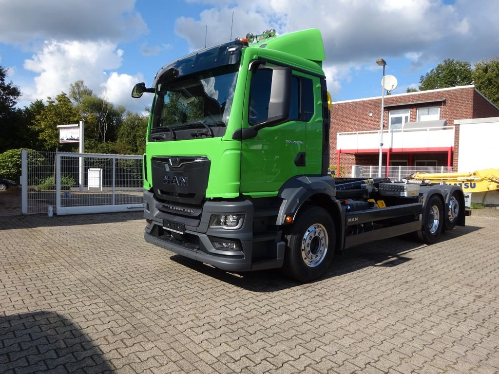 MAN 26.520 TGS HYVA Abroller 6x2 NEU !!! - Kamion sa hidrauličnom kukom: slika 1 MAN 26.520 TGS HYVA Abroller 6x2 NEU !!! - Kamion sa hidrauličnom kukom: slika 1