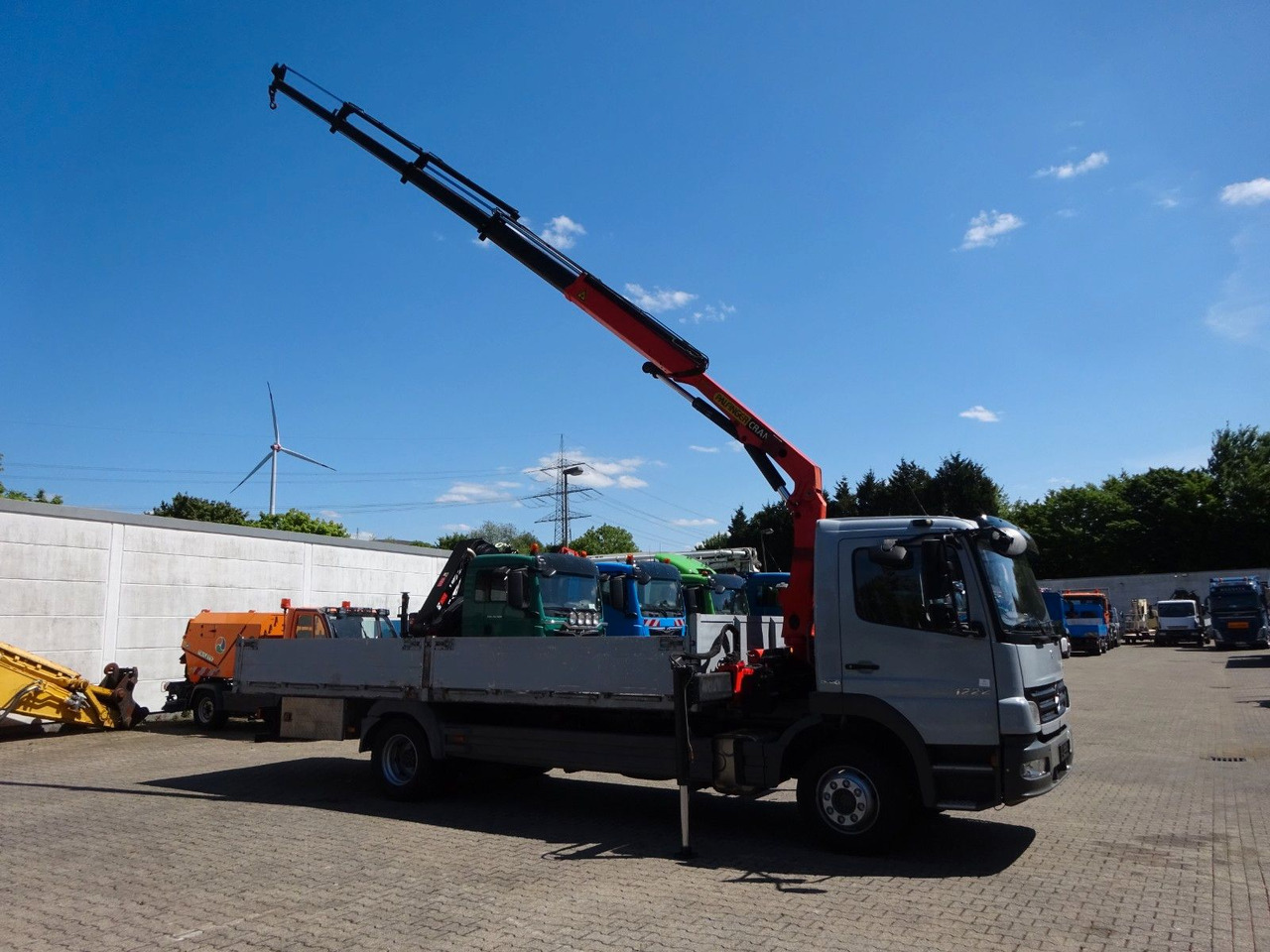 Mercedes-Benz 1222 Atego mit Palfinger PK8501 Kran 4x2 - Kamion sa tovarnim sandukom, Kamion sa dizalicom: slika 4 Mercedes-Benz 1222 Atego mit Palfinger PK8501 Kran 4x2 - Kamion sa tovarnim sandukom, Kamion sa dizalicom: slika 4