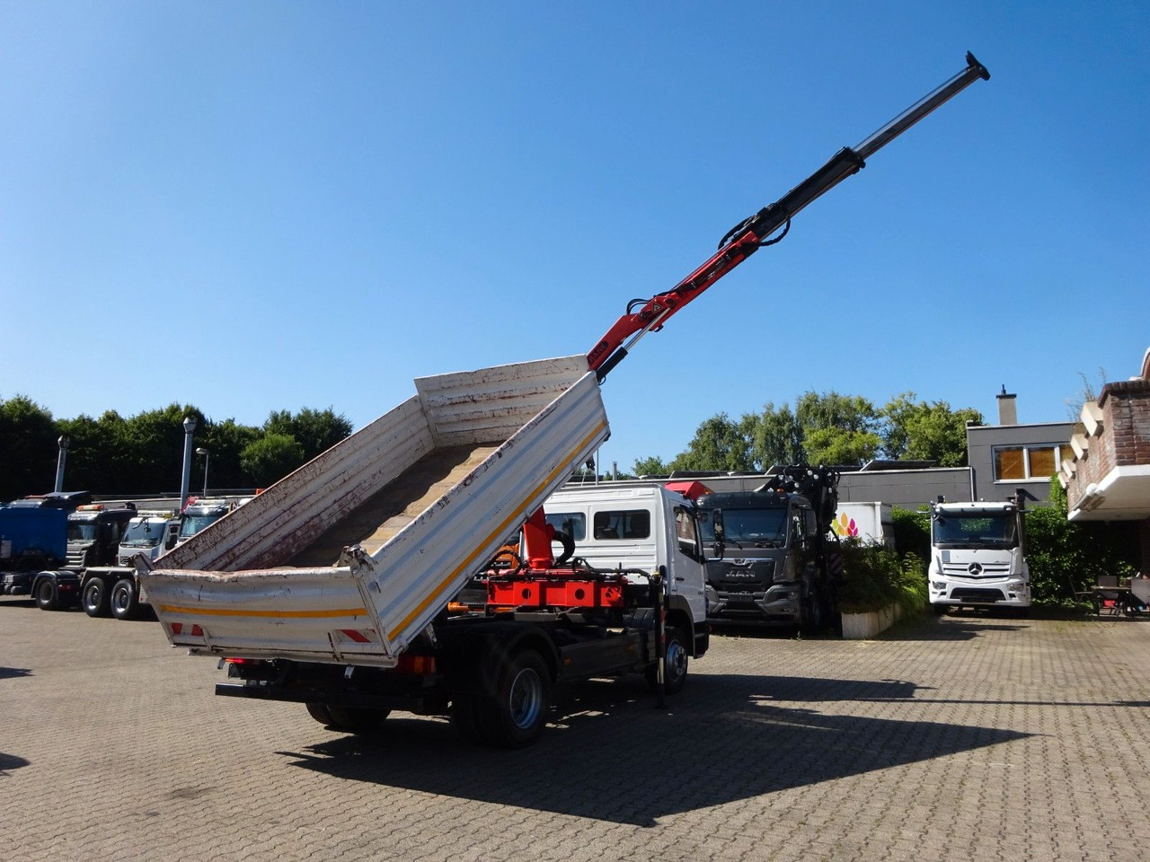 Mercedes-Benz 1224 Atego MEILLER 3Skipper + PK 8500 Kran - Istovarivač, Kamion sa dizalicom: slika 5 Mercedes-Benz 1224 Atego MEILLER 3Skipper + PK 8500 Kran - Istovarivač, Kamion sa dizalicom: slika 5