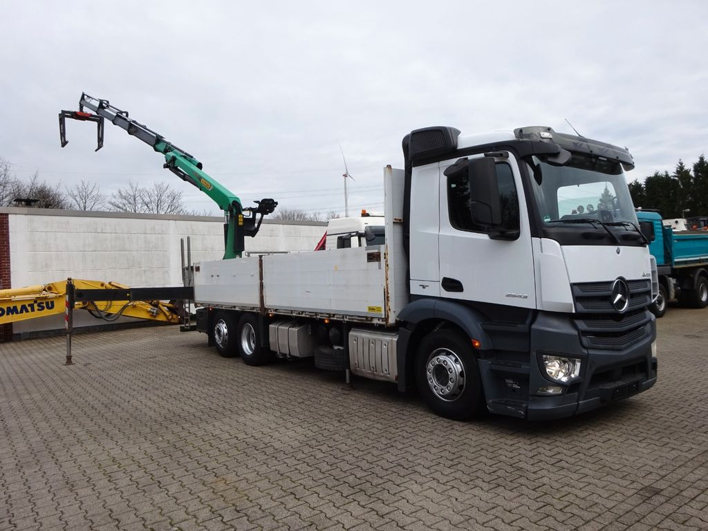 Mercedes-Benz 2543 Antos Baustoff +PK 26001 bis 20 m Auslage - Kamion sa tovarnim sandukom: slika 4 Mercedes-Benz 2543 Antos Baustoff +PK 26001 bis 20 m Auslage - Kamion sa tovarnim sandukom: slika 4