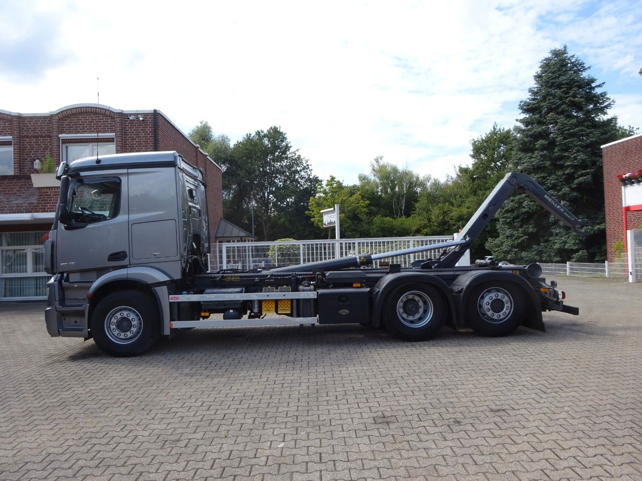 Mercedes-Benz 2545 Actros MEILLER Abroller +Lift-Lenkachse - Kamion sa hidrauličnom kukom: slika 5 Mercedes-Benz 2545 Actros MEILLER Abroller +Lift-Lenkachse - Kamion sa hidrauličnom kukom: slika 5