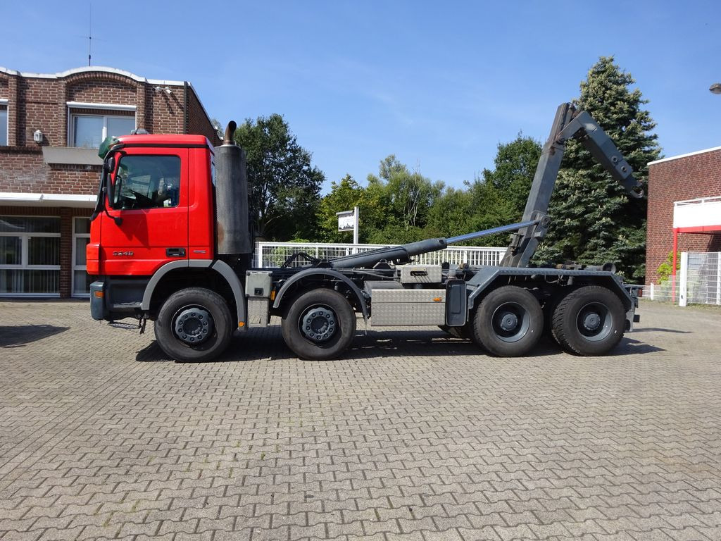 Mercedes-Benz 3246 Actros Abroller K45 8x4 Knickhacken Mercedes-Benz 3246 Actros Abroller K45 8x4 Knickhacken - Kamion sa hidrauličnom kukom: slika 3 Mercedes-Benz 3246 Actros Abroller K45 8x4 Knickhacken Mercedes-Benz 3246 Actros Abroller K45 8x4 Knickhacken - Kamion sa hidrauličnom kukom: slika 3