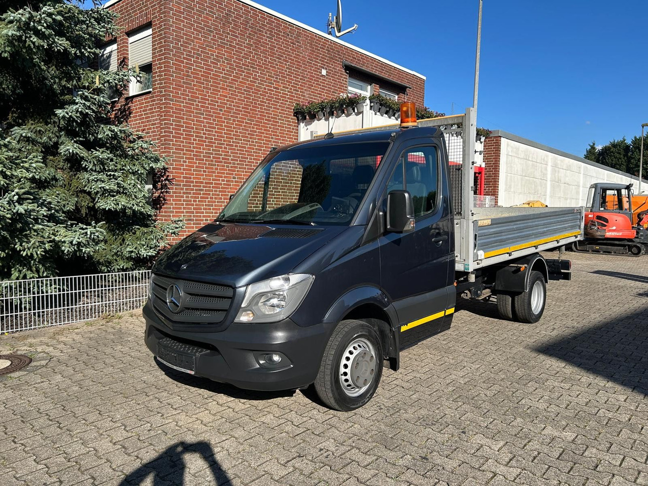 Mercedes-Benz 516CDI SPRINTER DAUTEL ALU-3SKIPPER System 2050 - Dostavno vozilo istovarivač: slika 2 Mercedes-Benz 516CDI SPRINTER DAUTEL ALU-3SKIPPER System 2050 - Dostavno vozilo istovarivač: slika 2