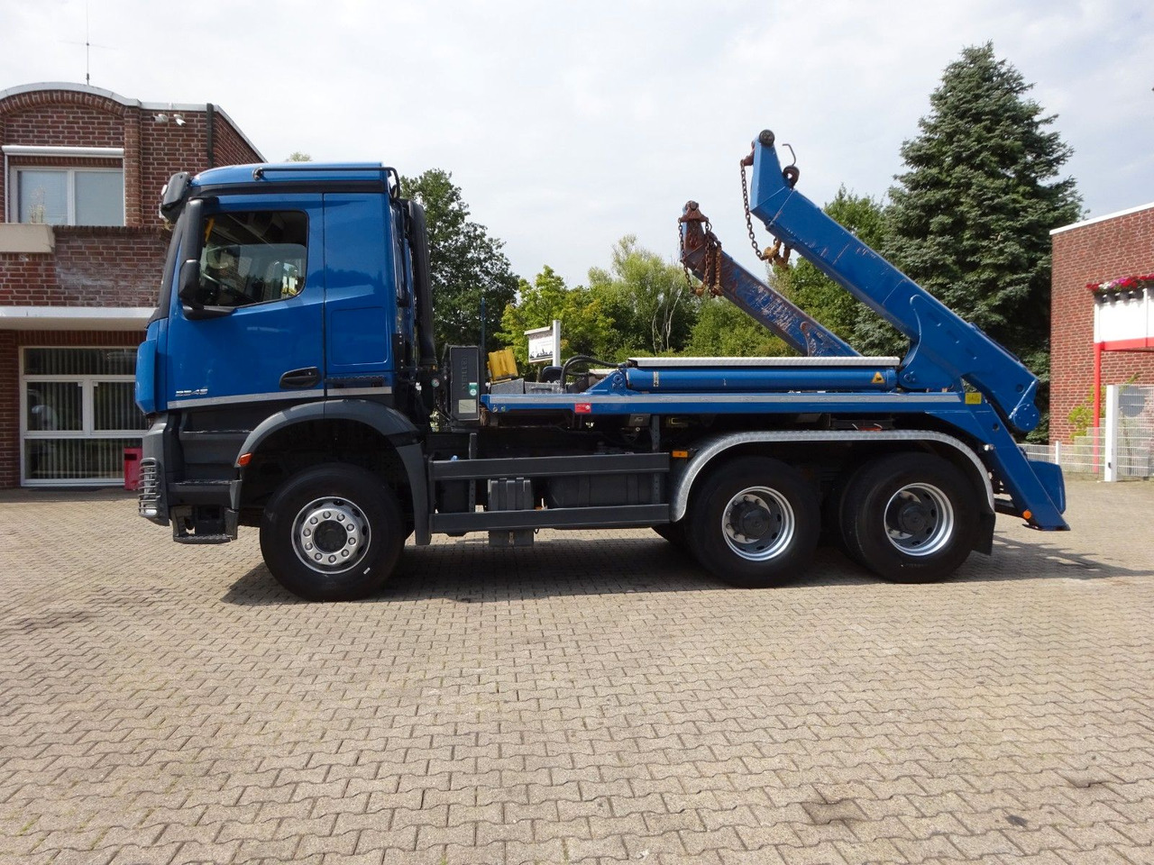 Mercedes-Benz Arocs 2645 Absetzkipper MEILLER 6x4 - Istovarivač: slika 3 Mercedes-Benz Arocs 2645 Absetzkipper MEILLER 6x4 - Istovarivač: slika 3