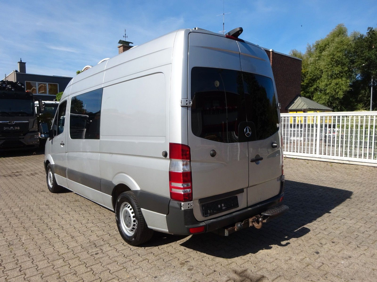 Mercedes-Benz Sprinter 316CDI Mixto 4x2 - Furgon: slika 4 Mercedes-Benz Sprinter 316CDI Mixto 4x2 - Furgon: slika 4