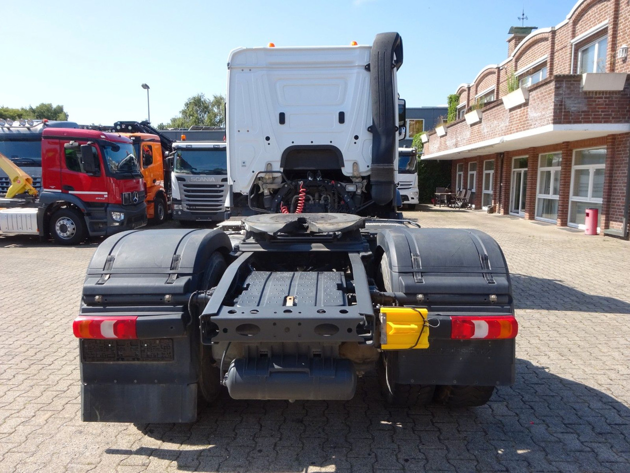 Mercedes-Benz 1846 Actros SZM HAD ALLRAD - Tegljač: slika 5 Mercedes-Benz 1846 Actros SZM HAD ALLRAD - Tegljač: slika 5