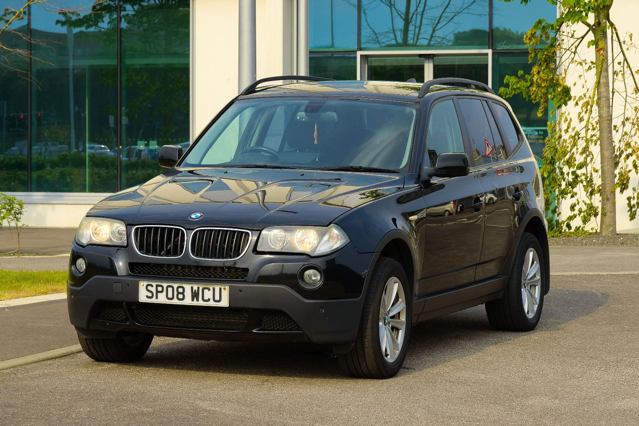 BMW X3 2.0 Diesel 4x4 **RHD** *3 100 € - SUVSUV: slika 3 BMW X3 2.0 Diesel 4x4 **RHD** *3 100 € - SUVSUV: slika 3
