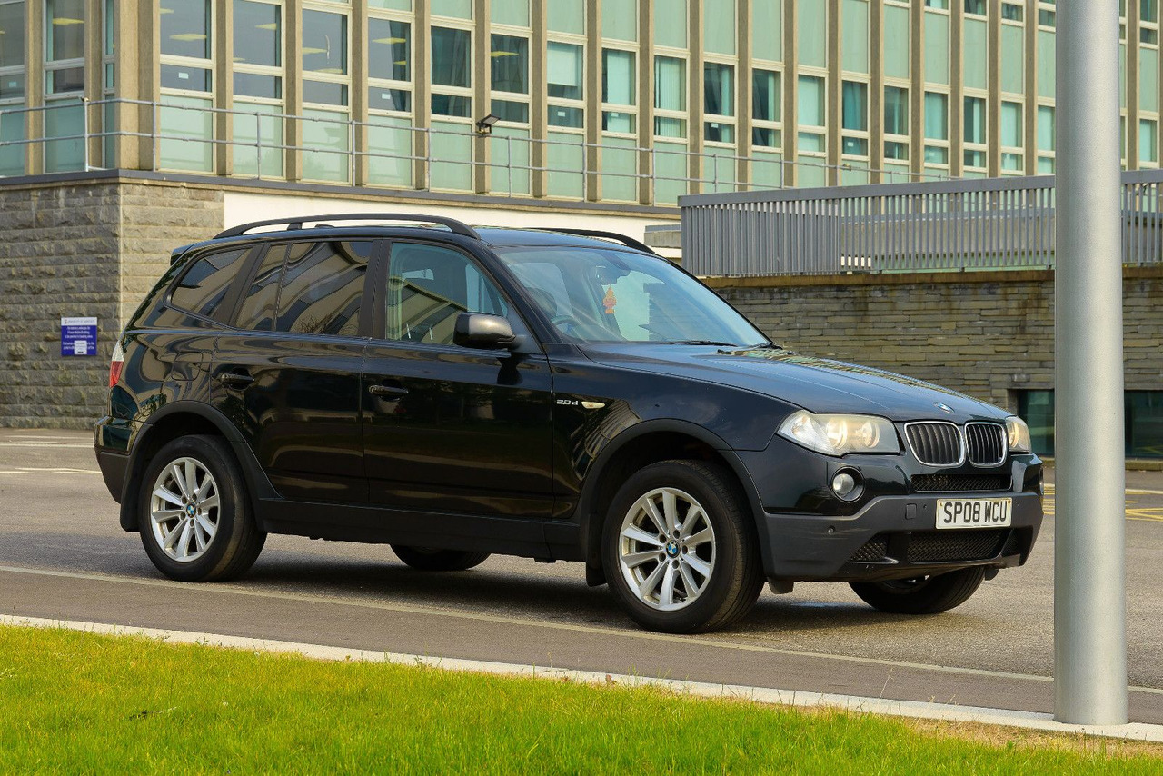 BMW X3 2.0 Diesel 4x4 **RHD** *3 100 € - SUVSUV: slika 1 BMW X3 2.0 Diesel 4x4 **RHD** *3 100 € - SUVSUV: slika 1