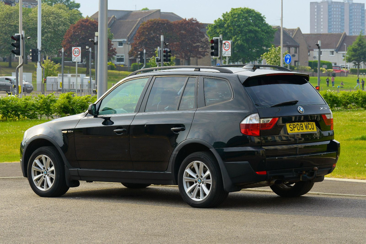 BMW X3 2.0 Diesel 4x4 **RHD** *3 100 € - SUVSUV: slika 5 BMW X3 2.0 Diesel 4x4 **RHD** *3 100 € - SUVSUV: slika 5