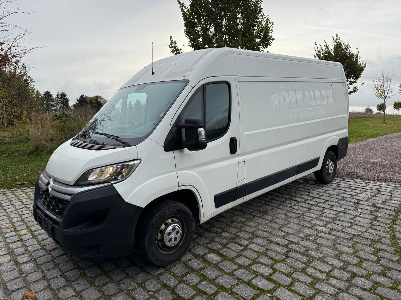 Citroën JUMPER 2.0 BlueHDi L3H2 Profi 160PS **NEU TÜV** - Mali kombi: slika 2 Citroën JUMPER 2.0 BlueHDi L3H2 Profi 160PS **NEU TÜV** - Mali kombi: slika 2