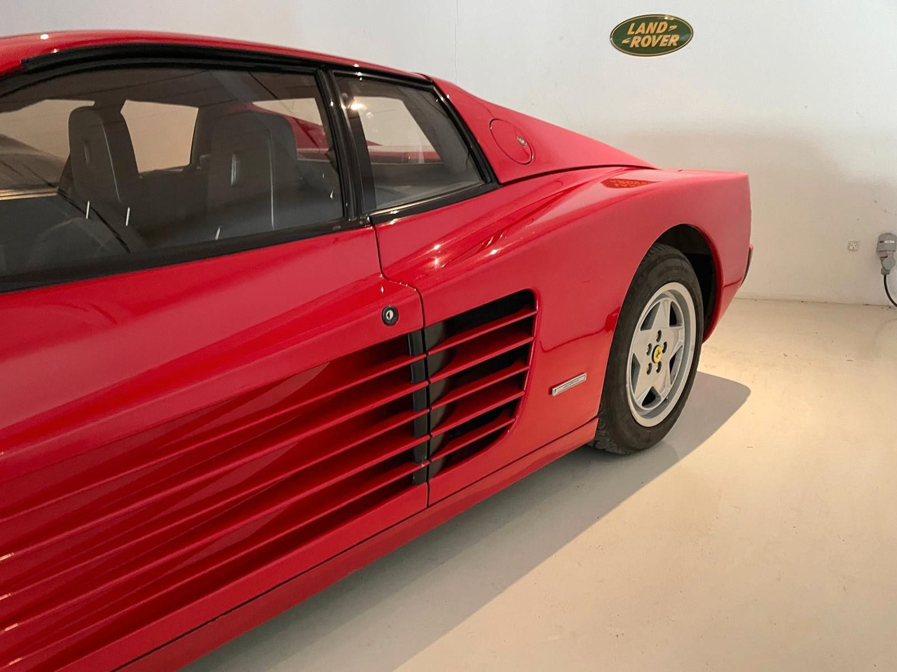 Ferrari Testarossa - Automobil: slika 3 Ferrari Testarossa - Automobil: slika 3