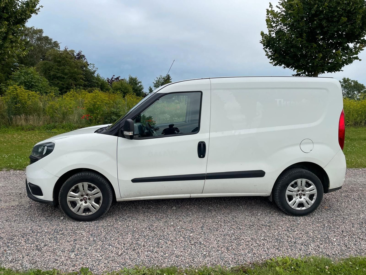 Fiat Doblo Basis Kasten 1,3 MJT - Automobil: slika 2 Fiat Doblo Basis Kasten 1,3 MJT - Automobil: slika 2