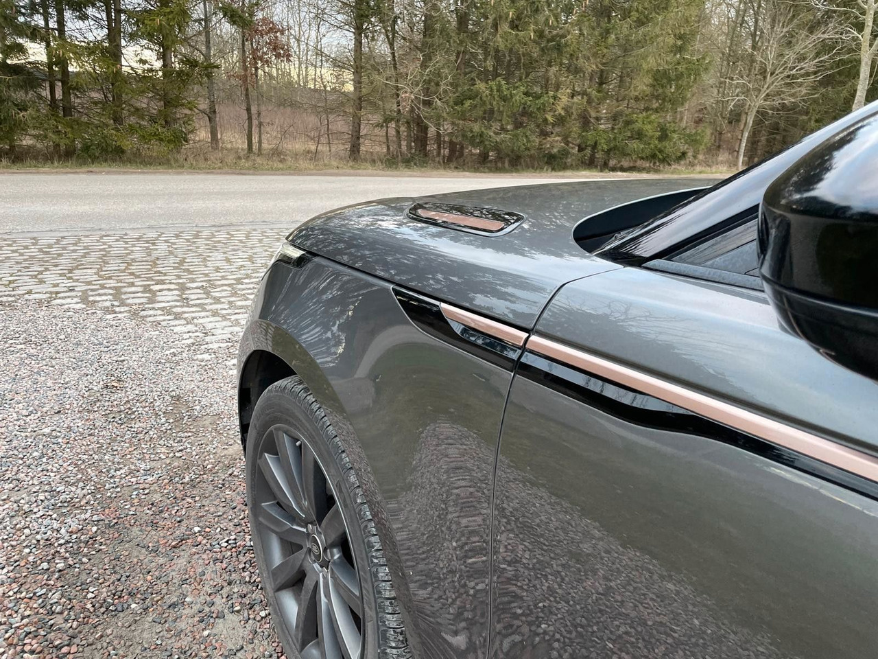Land Rover Range Rover Velar R-Dynamic 3.0D 4WD Land Rover Range Rover Velar R-Dynamic 3.0D 4WD *RESERVED - SUVSUV: slika 5 Land Rover Range Rover Velar R-Dynamic 3.0D 4WD Land Rover Range Rover Velar R-Dynamic 3.0D 4WD *RESERVED - SUVSUV: slika 5