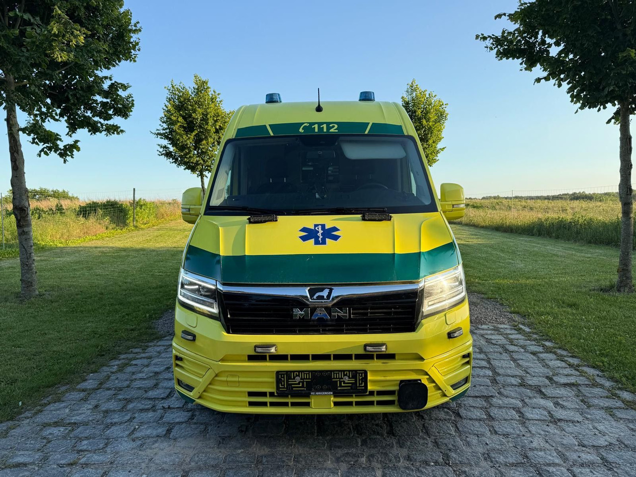 MAN TGE 4.180 Ambulance * 29 800 € netto *RESERVED - Vozilo hitne pomoći: slika 3 MAN TGE 4.180 Ambulance * 29 800 € netto *RESERVED - Vozilo hitne pomoći: slika 3