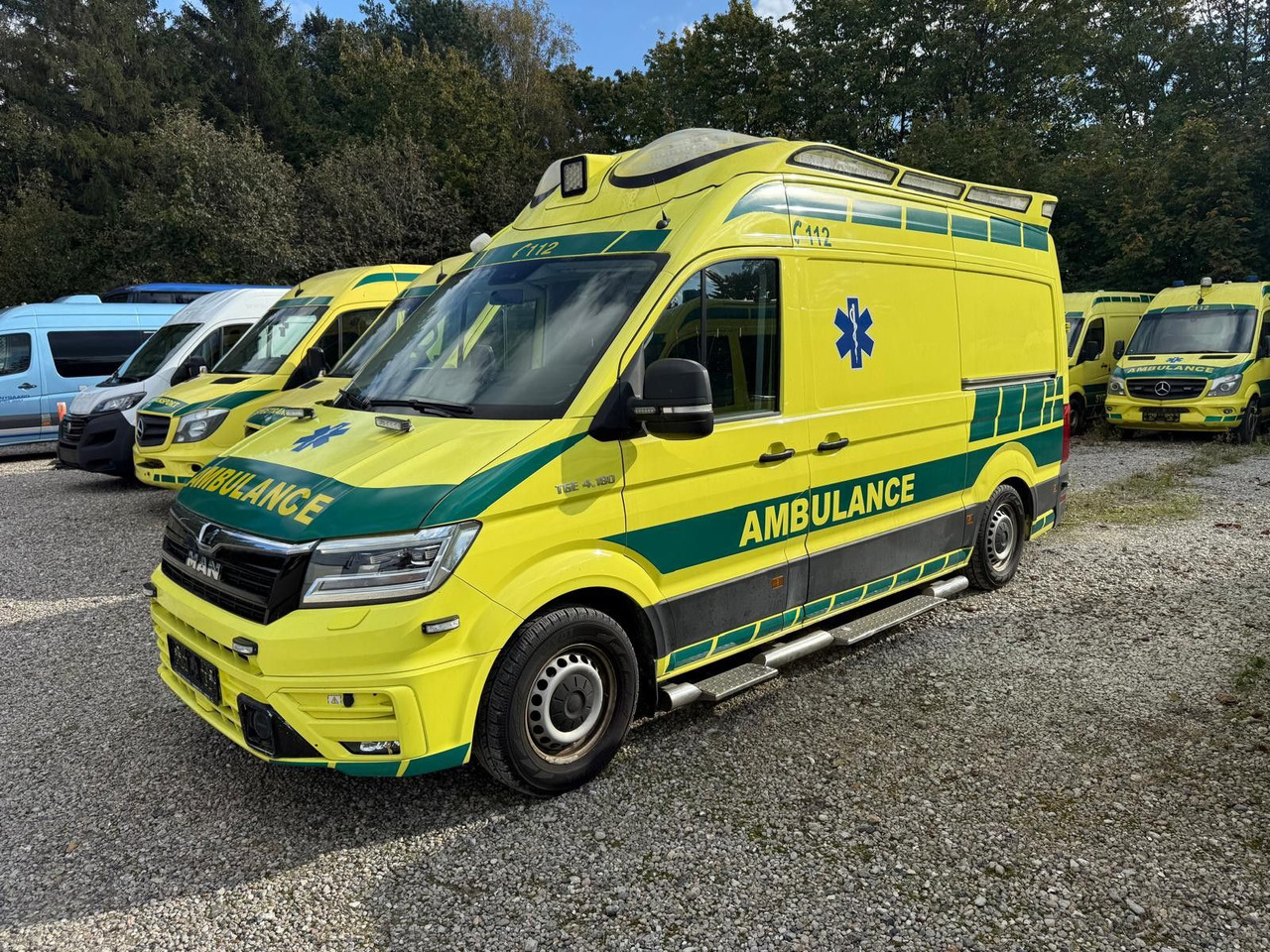 MAN TGE 4.180 Ambulance * 33 400 € netto - Vozilo hitne pomoći: slika 2 MAN TGE 4.180 Ambulance * 33 400 € netto - Vozilo hitne pomoći: slika 2