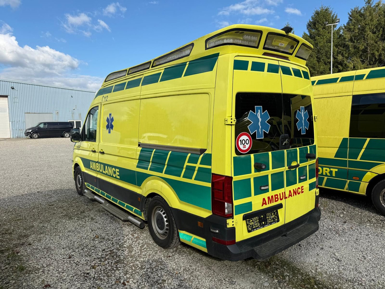 MAN TGE 4.180 Ambulance * 33 400 € netto - Vozilo hitne pomoći: slika 3 MAN TGE 4.180 Ambulance * 33 400 € netto - Vozilo hitne pomoći: slika 3