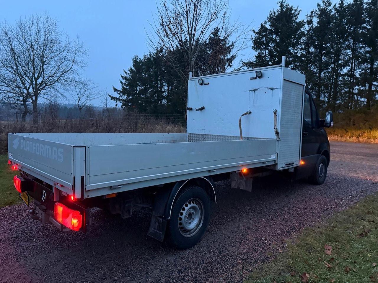 Mercedes-Benz Sprinter III Pritsche 316 CDI - Kamion sa golom šasijom i zatvorenom kabinom: slika 5 Mercedes-Benz Sprinter III Pritsche 316 CDI - Kamion sa golom šasijom i zatvorenom kabinom: slika 5