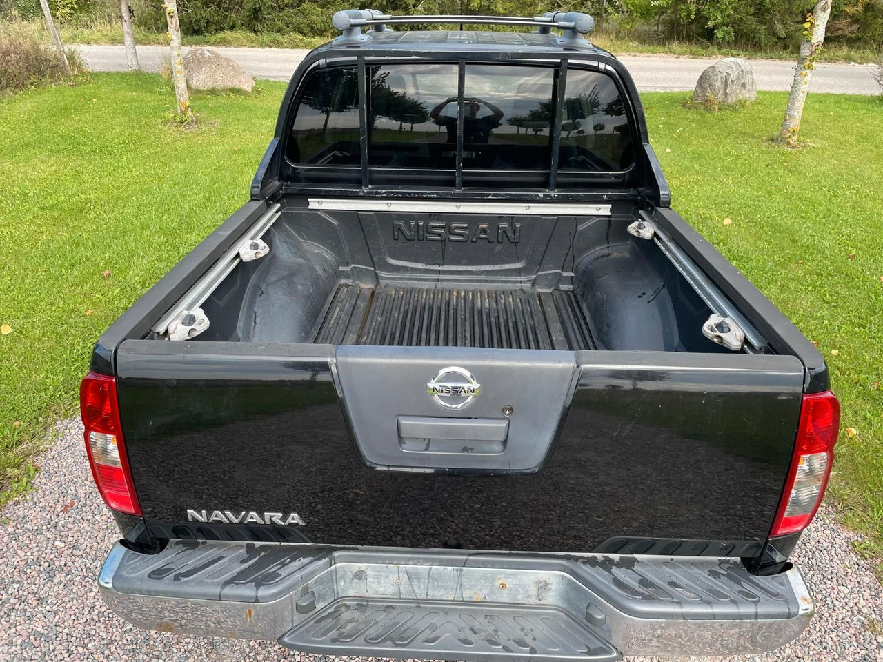 Nissan Navara Pickup Double Cab LE V6 4x4 LB - SUVSUV: slika 5 Nissan Navara Pickup Double Cab LE V6 4x4 LB - SUVSUV: slika 5