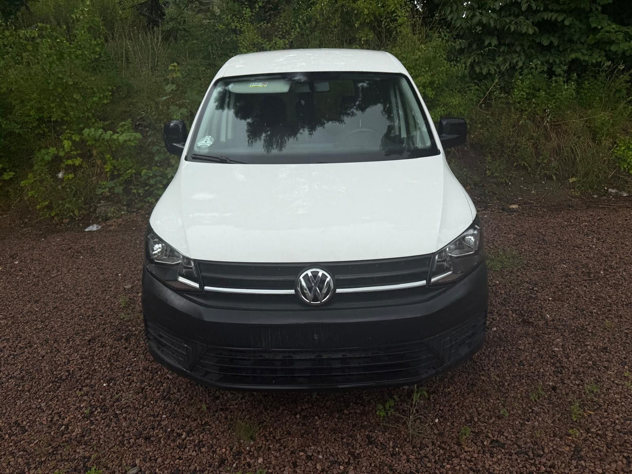 Volkswagen Caddy 2.0 TDI *A/C *ENGINE DEFECT - Mali kombi: slika 4 Volkswagen Caddy 2.0 TDI *A/C *ENGINE DEFECT - Mali kombi: slika 4