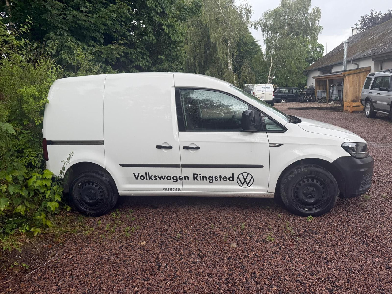Volkswagen Caddy 2.0 TDI *A/C *ENGINE DEFECT - Mali kombi: slika 3 Volkswagen Caddy 2.0 TDI *A/C *ENGINE DEFECT - Mali kombi: slika 3